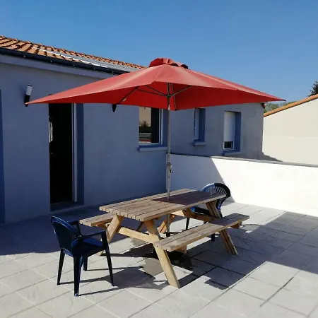 Maison Lumineuse Holiday home *