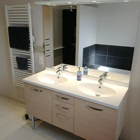בית נופש Maison Lumineuse